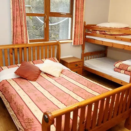 Clare's Rock Self-catering * Carron