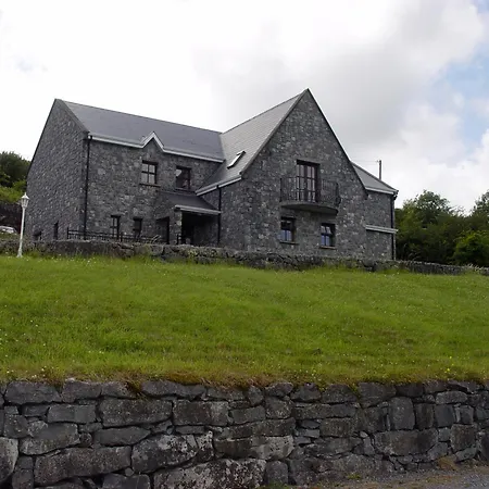 Clare's Rock Self-catering Carron