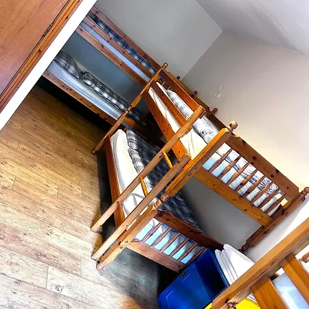 Clare's Rock Self-catering * Carron