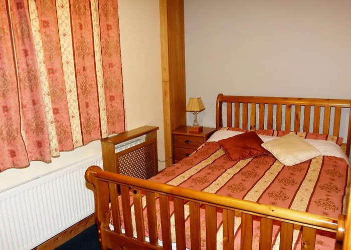 Clare's Rock Self-catering Carron