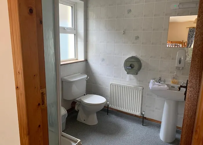 Hostel Clare's Rock Self-catering