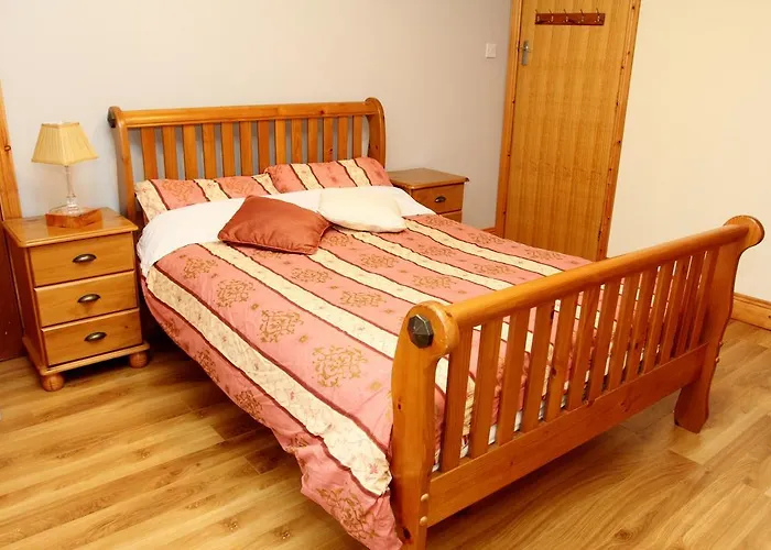 Clare's Rock Self-catering Carron